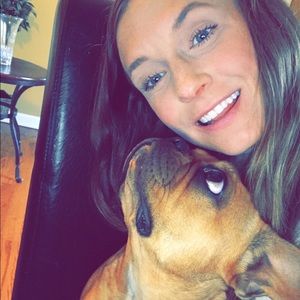 Meet your Posher, Melissa